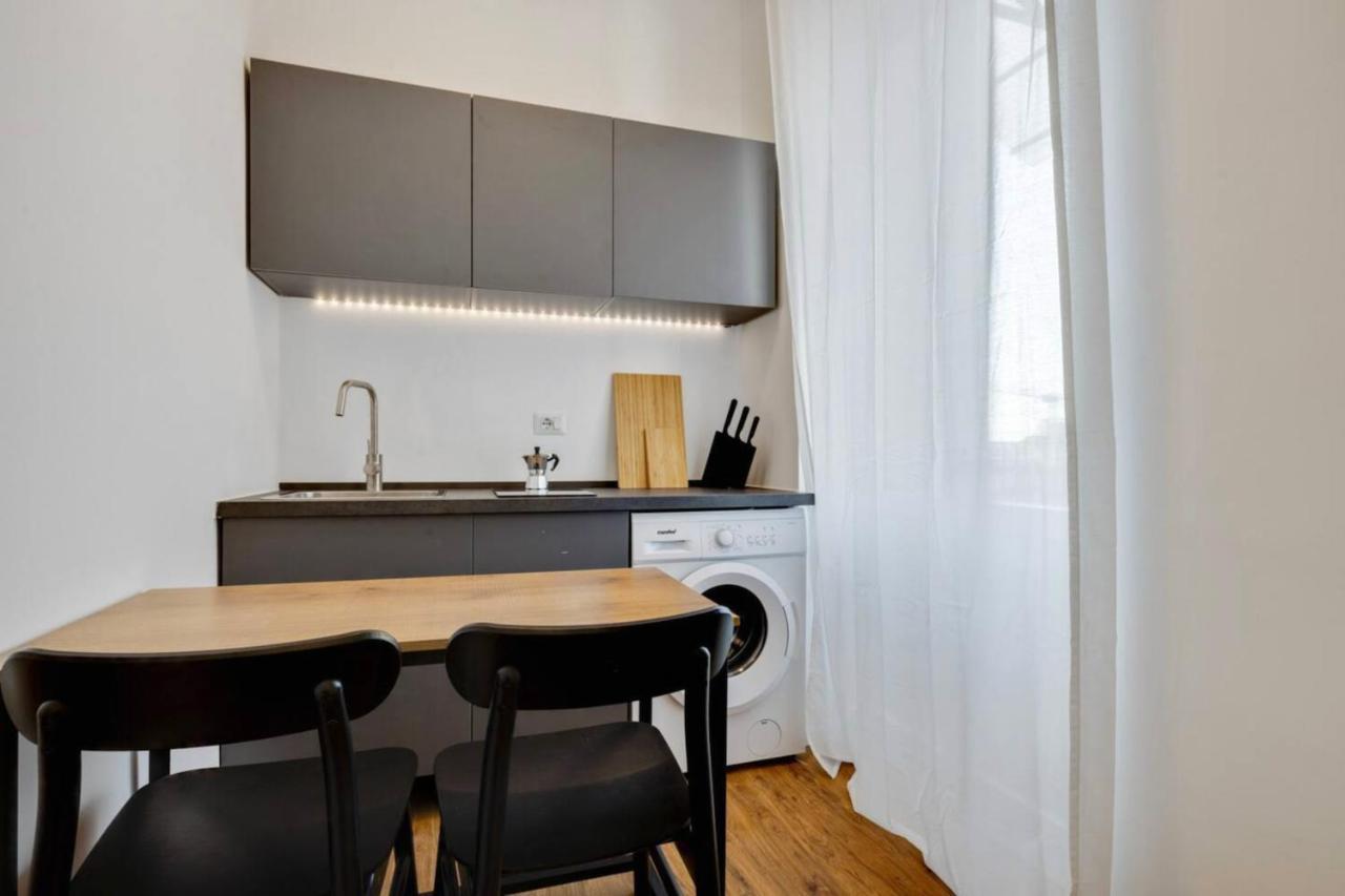 Navigli Loft - Hosted By Sweetstay Milano Eksteriør bilde
